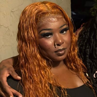 TheFreakyHeaux's profile picture. DOMINATRIX STRIPPER HEAUX 💙🍒 18+ ONLY 🚫 MINORS ‼️ DM for content and meetups FETISH FRIENDLY ⛓ 😻 USED PANTY SELLER 🩲NEW PAGE 🤦🏿‍♀️@Hrnynggastrnglr