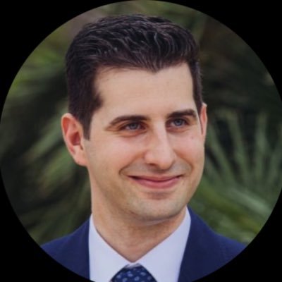 Asesor Financiero con vocación de profesor y alma de inversor. Me gusta enseñar algo de finanzas todos los días.