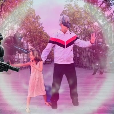 Enrique Santamaria Rodriguez.
Father. Artist, Filmaker. Martial Artist. Yoga. Corean Taichi. NeryoStudio. Radio Sapiens El Mirador. The Myopic SuperHero.