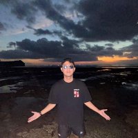 jak (@kelaranlaran) 's Twitter Profile