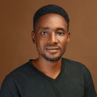 I help early-stage Web3 founders go from idea to launch by defining product-market fit, creating strategic roadmaps, and scaling Web3 products.