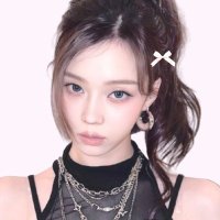 mora (@sqxuint) 's Twitter Profile