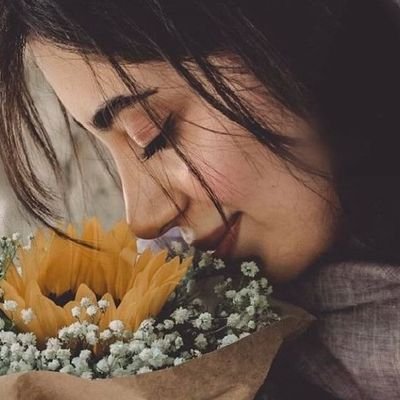 nedaaa_vi's profile picture. چو ایــران نباشد ، تــنــ مــنــ مباد