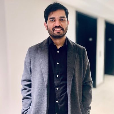 itsnaveen999's profile picture. 