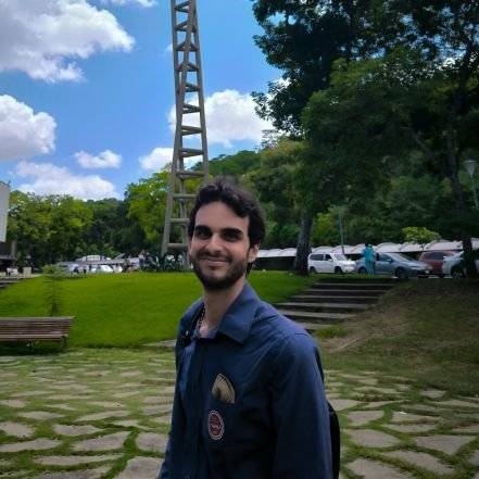 luismgb26's profile picture. Trasnochador desde los 9, shitposteador de nacimiento y futuro miembro productivo de la sociedad.