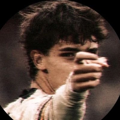 naveen_efc's profile picture. • AM! 📱
• Just Editing for Satisfaction! 💗🍭