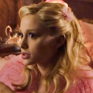 GlindaDiazz's profile picture. may grant’s gf | i hyper-fixate on shows, movies, and books :) #FREEPALESTINE 🍉🇵🇸