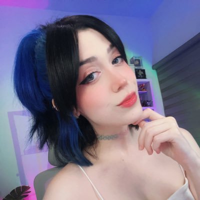 Twitch Partner✨ Retro, Tamagotchi & Nintendo Fan ✉️Contacto: hyliahale@gmail.com