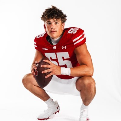 DrewBraam's profile picture. @BadgerFootball LB