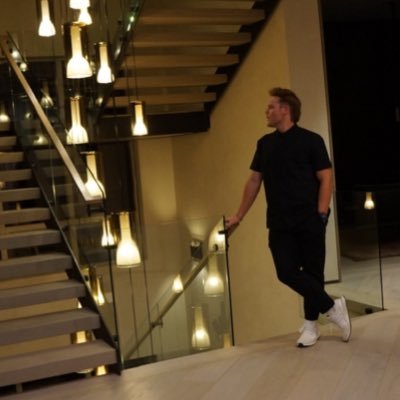 YoungTrayce's profile picture. 