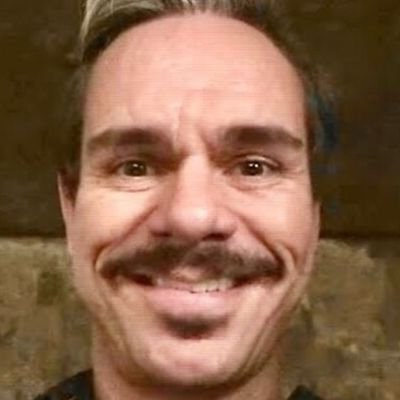 ☦️ Orthodox Christian
-Call of Duty player
-BrBa/BCS/Sopranos/The Wire/True Detective enjoyer
-number 1 hoi4 player in my country
-med student