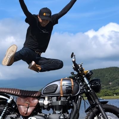 2023/6
普通二輪取得→エリミネーター
2025/7
大型二輪取得→ボンネビルT120
とにかくバイクにハマってます 笑
よろしくお願いします🏍💨
https://t.co/MkGncPfhA7