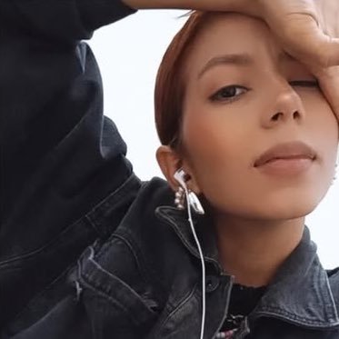 male_pineda_'s profile picture. dale valor a tu silencio .... Juego a ser diseñadora y fashion styling , a ir por el mundo vistiendo lindo a la gente 🔥