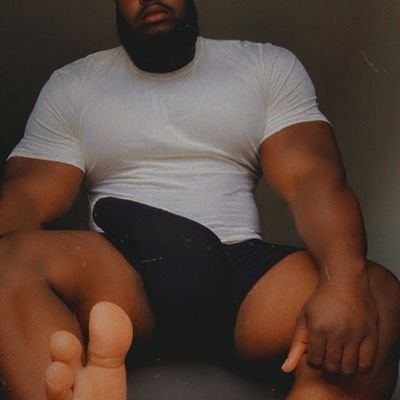 Black Alpha - BBC - Straight - BNWO - Sissy trainer - Findom NL - Ruler of your desires - Send €30 to prove you’re worthy - 👣 EU47