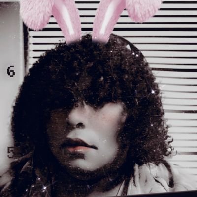 26.
🔞.
Trans women and Lesbian.
Mute Twitch Steamer.
Halo Content
Trying to get Dr Pepper sponsorship.
Carpe noctem.