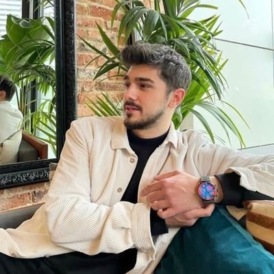 Crypto trader | DM to join paid discord https://t.co/4py5x3HoLo
