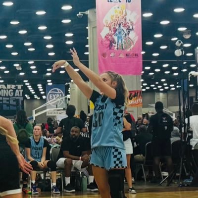PHX Elite 16U 🏀/5’8” Combo Guard/ Liberty Hill 2027/ NCAA ID # 2303818329