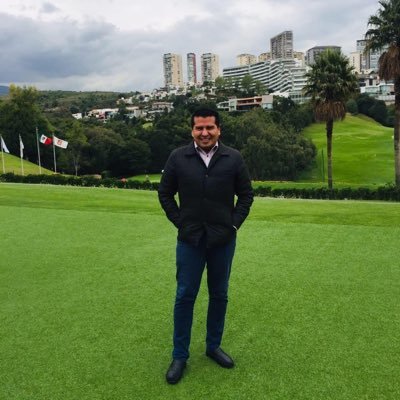 Maestro en Alta Dirección Corporativa, Licenciado en Mercadotecnia, fiel a la Grandeza de mi Tierra #Huixquilucan y de su Gente.