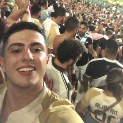 esperando a proxima copa do mundo e o proximo jogos olimpicos