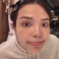 𝙖𝙥𝙧𝙞𝙡 * (@agirlfromapril) 's Twitter Profile Photo