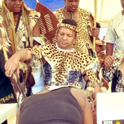 nginjena nje angifuni muntu ongijwayelayo anginqeni ukukufafaza ngenhlamba mukhuluma umbhedo nje futhi angithandi indoda ekhulumisa okomfazi