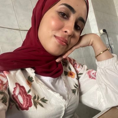 Nada_Khaliil's profile picture. dermatologist , MU 55th ,Yoga🧘🏻‍♀️, exploring, music, #INFP, #Free_palestine
