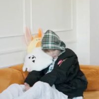 kwee ⭑.ᐟ | 🧸ིྀ (@ttwixb) 's Twitter Profile