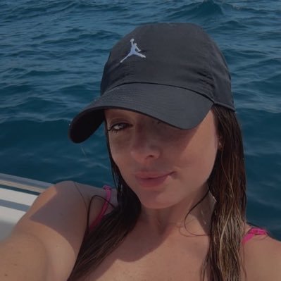 “Be the sunshine someone needs today” Can you keep a secret?🤫⬇️⬇️