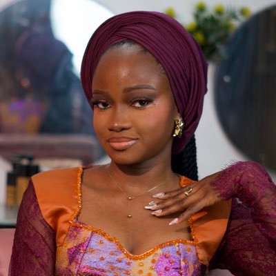 a_meenah_'s profile picture. Architect |Designer |Foodie-ish👩‍🍳