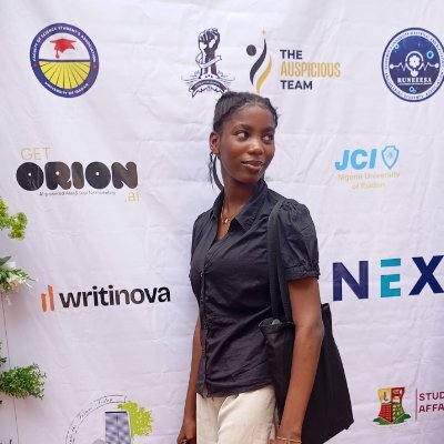 TosinFolar76904's profile picture. 