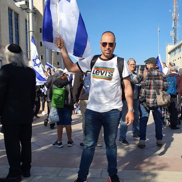 aviadyzk's profile picture. האמת תמיד תנצח את השקר