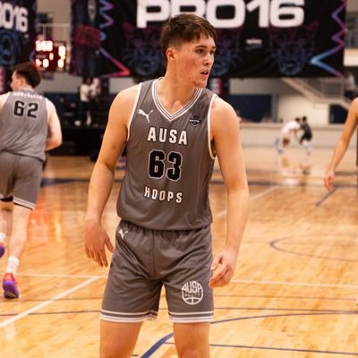 Class of 2025 | 6’4 Guard | Est 3.5 GPA | Committed to Simpson College MBB