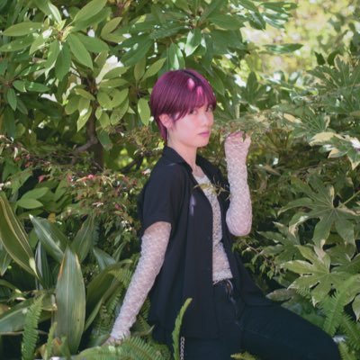 Dancer🕴soul.waack  関西で1番騒がしい振付師 の自信あります← #アイドルつちコレオ(白黒アリス/ENVYPARANOID/CØCØRIZE/うとゆに)