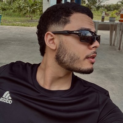 itsthomzote's profile picture. mas eu sou um doce é um doce ácido eu sou cítrica