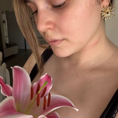 luizashkambi's profile picture. here for fun