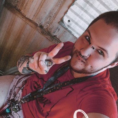 trans_kota's profile picture. 28 years young ,Transman ,Polyamorous ,Pansexual