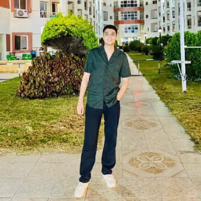 omarelhaqq's profile picture. Medical student 3/5