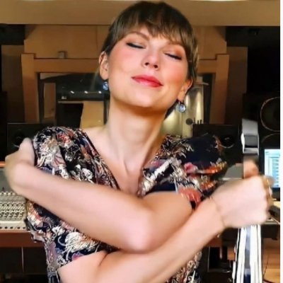 meahappyperson's profile picture. "i should really get used to letting people go" ☆☆☆