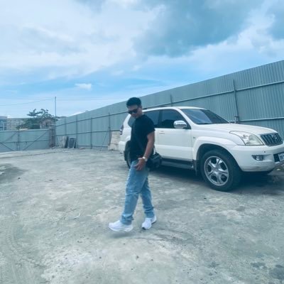 tongcopano97454's profile picture. 