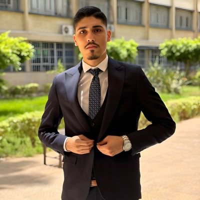 Faculty of Engineering MU👷♂️📚
❤AlAHLY-CHELSEA-REALMADRID❤
Footballer⚽Movies🎥🎬PC Gamer