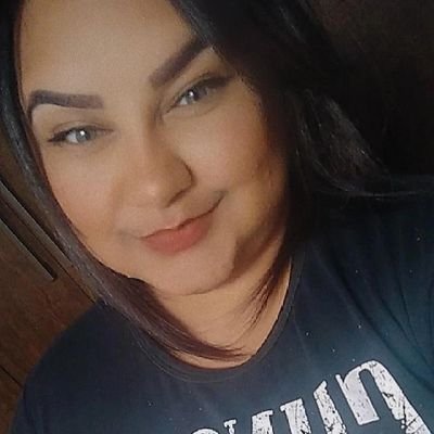 @skarlat_gomes