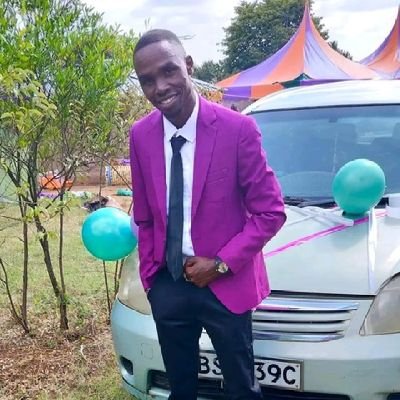 HillarySan54271's profile picture. Mwalimu wa Lugha @ Manchester United.