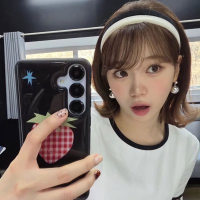 _bedchwm's profile picture. mia — ❤️‍🩹