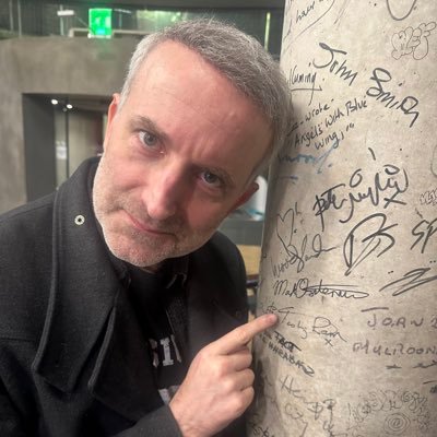 Actor and voice over artist.
GRAND THEFT HAMLET available on Mubi now
I'm on BlueSky more now:
https://t.co/rO2KTUm2tv