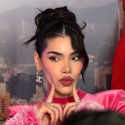 seyyanic03's profile picture. ✨BTS PAVED THE WAY✨Kenia Os the musical promise of latam✨Max Verstappen🏎️🧡