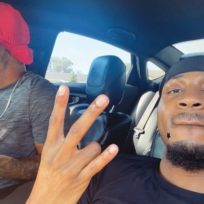 R0NSTR's profile picture. 