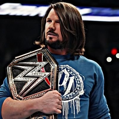 khshmanhwe's profile picture. مصارعجي و اشبح للقوت 💙🤘🧤