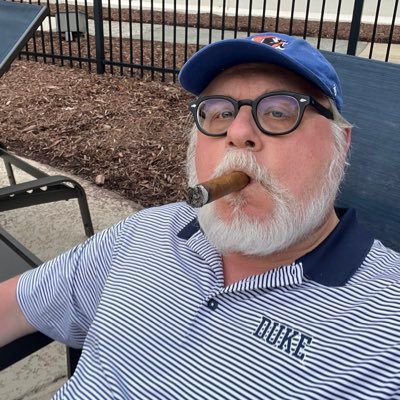 Loyola Chicago, BA. Duke JD. Blue Devils, White Sox, Bears, Bulls, Blackhawks, Ramblers, sports, TV, West Ham. Old guy. Be Excellent to each other.