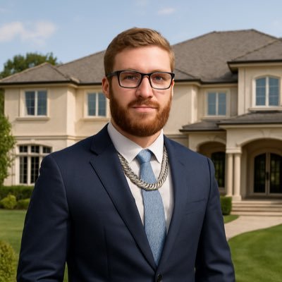 Professional Keyboard Warrior| ΠΚΑ ‘98| UC Lindner Finance|Cleveland Native|Ur Moms Boyfriend|