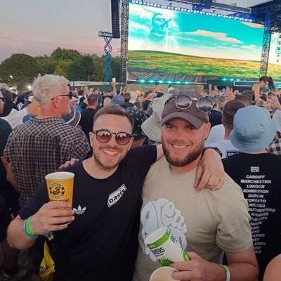 Medds.
36
Talk alot of sh*t about the mighty Leeds United.
#LUFC #ALAW